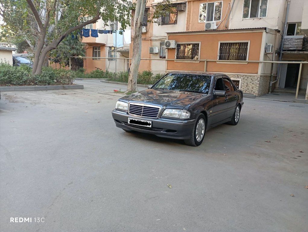 Mercedes C 220, 2.2 L, 1999 il, 300 000 km — Avtomobillər, Bakı (2)