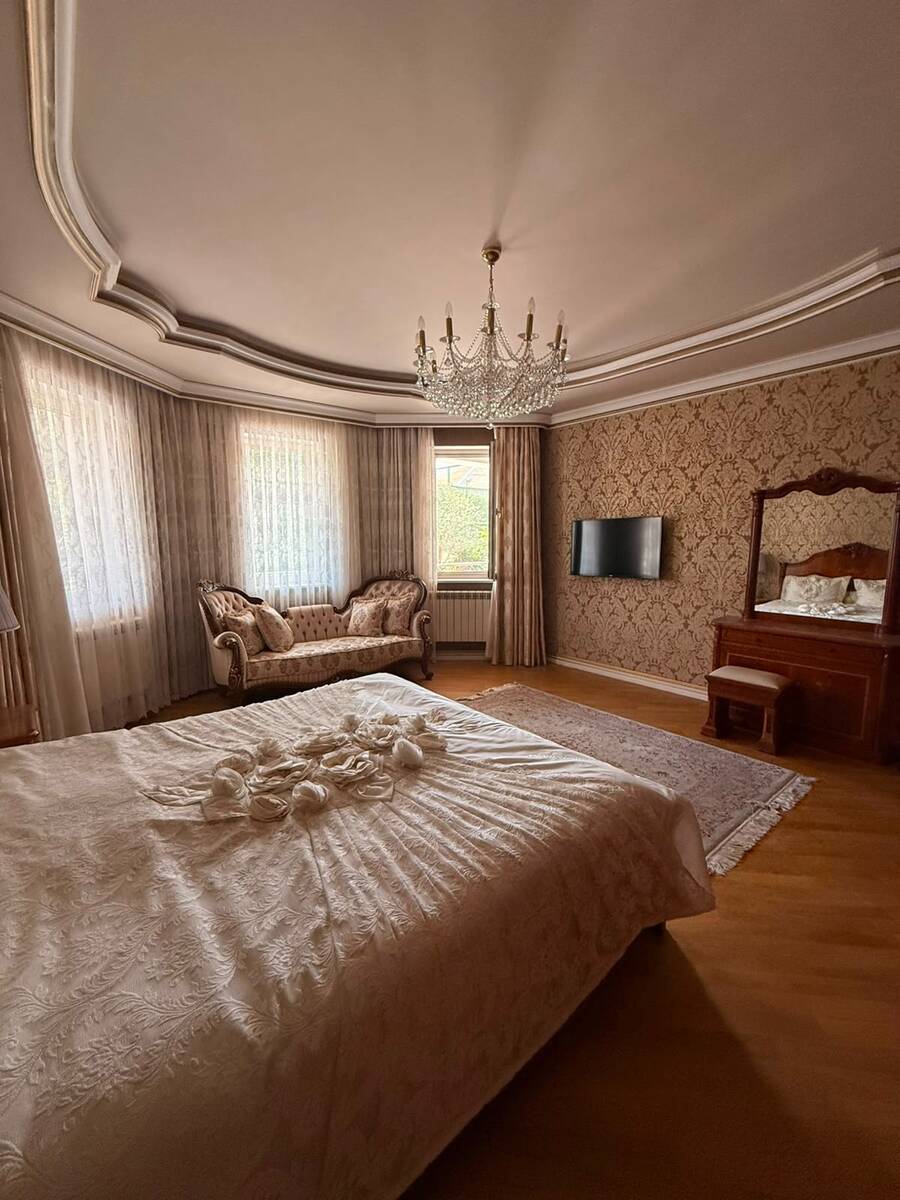 Satılır 8 otaqlı həyət evi/bağ evi 560 m² — Ev, villa, Bakı (12)