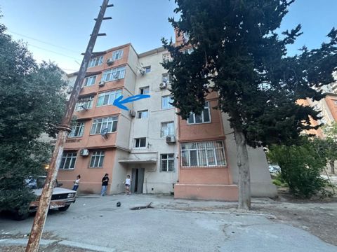 Satılır 3 otaqlı köhnə tikili 50 m² — Bakı
