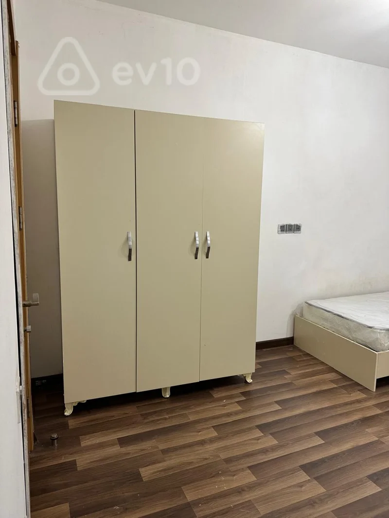 3 otaqlı mənzil, 50 m², Abbas Mirzə Şərifzadə küçəsində — kirayə — Mənzil, Bakı (9)