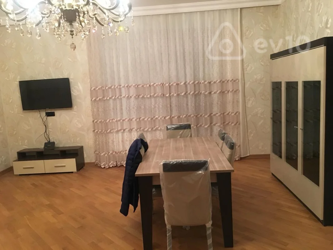 3 otaqlı mənzil, 110 m², Hənifə Ələskərova küç. — kirayə — Mənzil, Bakı (2)