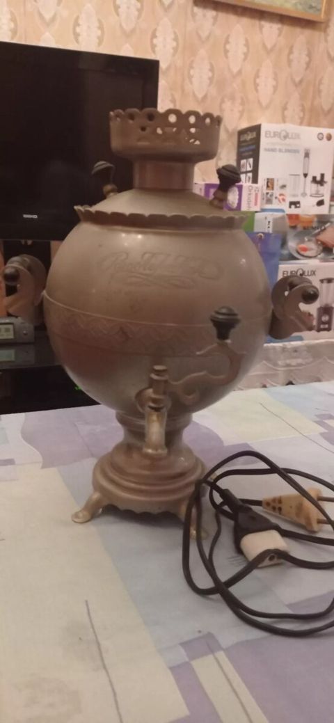 Elektrik samovar — Bakı