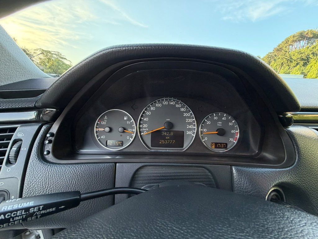 Mercedes E 320, 3.2 L, 2000 il, 254 000 km 90-MT-550 — Avtomobillər, Bakı (11)