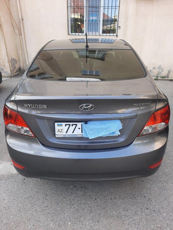 Hyundai Accent, 1.4 L, 2013 il, 186 500 km — Avtomobillər, Bakı (2)