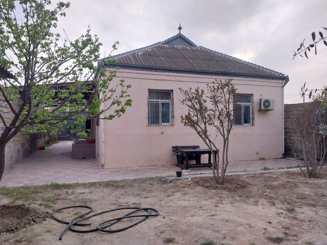 Satılır 12 otaqlı həyət evi/bağ evi 480 m² — Ev, villa, Bakı (2)