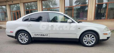 Volkswagen Passat 1.8 L, 2002, 298 915 km — Lənkəran