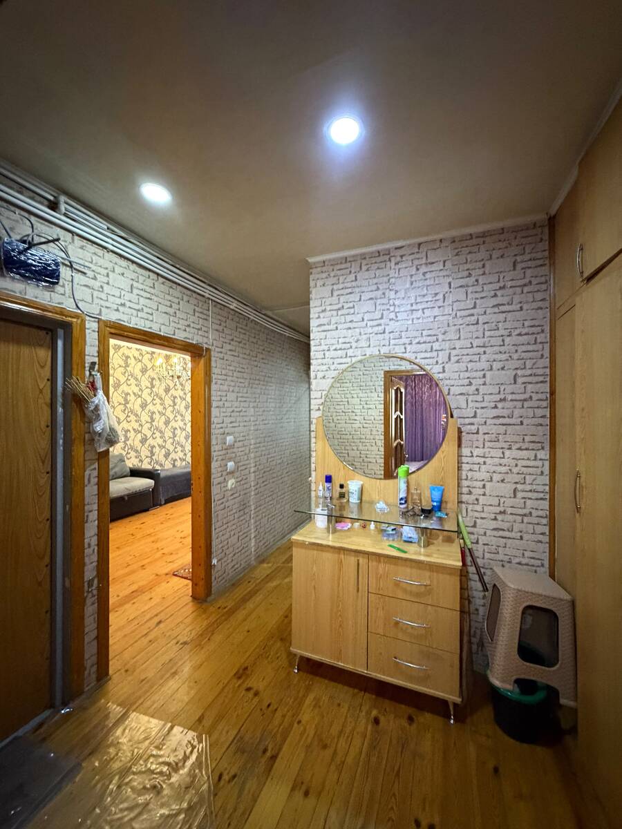 Satılır 2 otaqlı köhnə tikili 65 m² — Mənzil, Bakı (3)