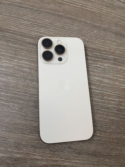 IPhone 16 Pro, 128 GB, Natural Titanium, Face ID — Masazır