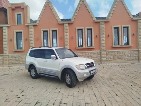 Mitsubishi Pajero, 3.0 L, 2002 il, 225 000 km — Bakı