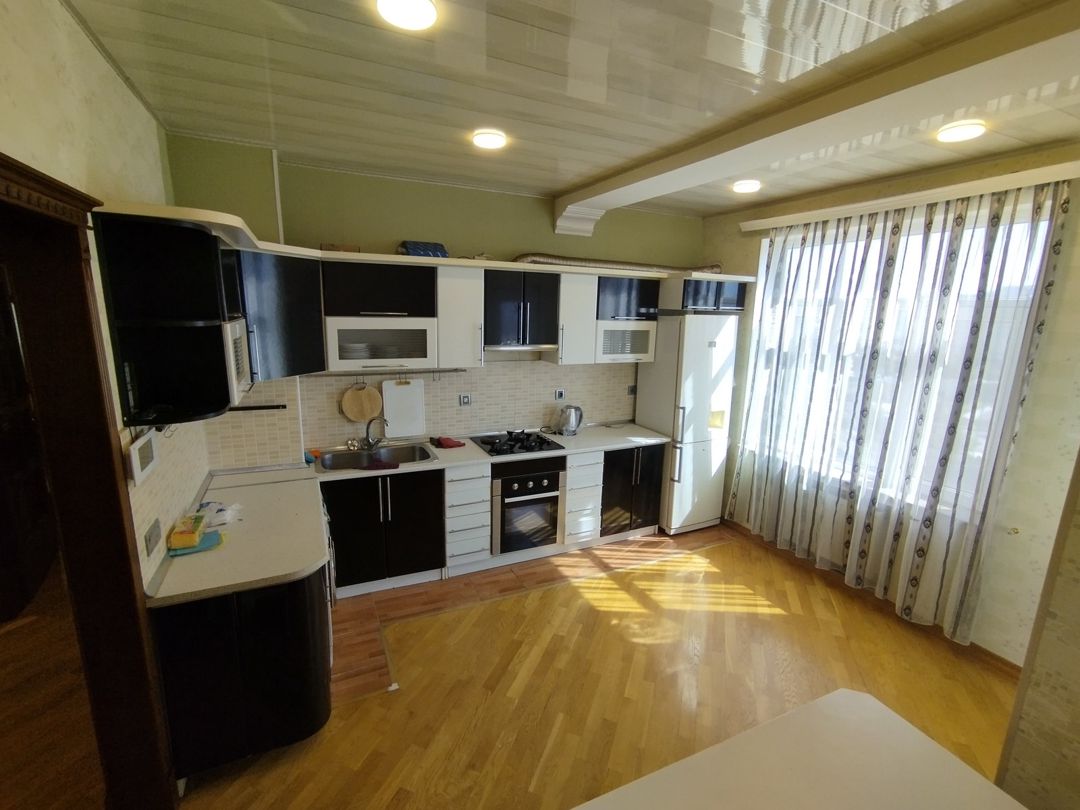 İcarəyə verilir 3 otaqlı yeni tikili 145 m² — Mənzil, Bakı (5)