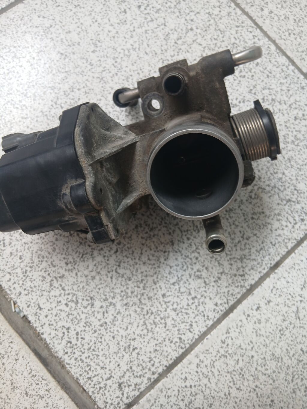 Tayota 20 kuza zaslyonk Məhsul: Toyota qaz klapanı (Throttle body) — Mühərriklər, Gəncə (6)