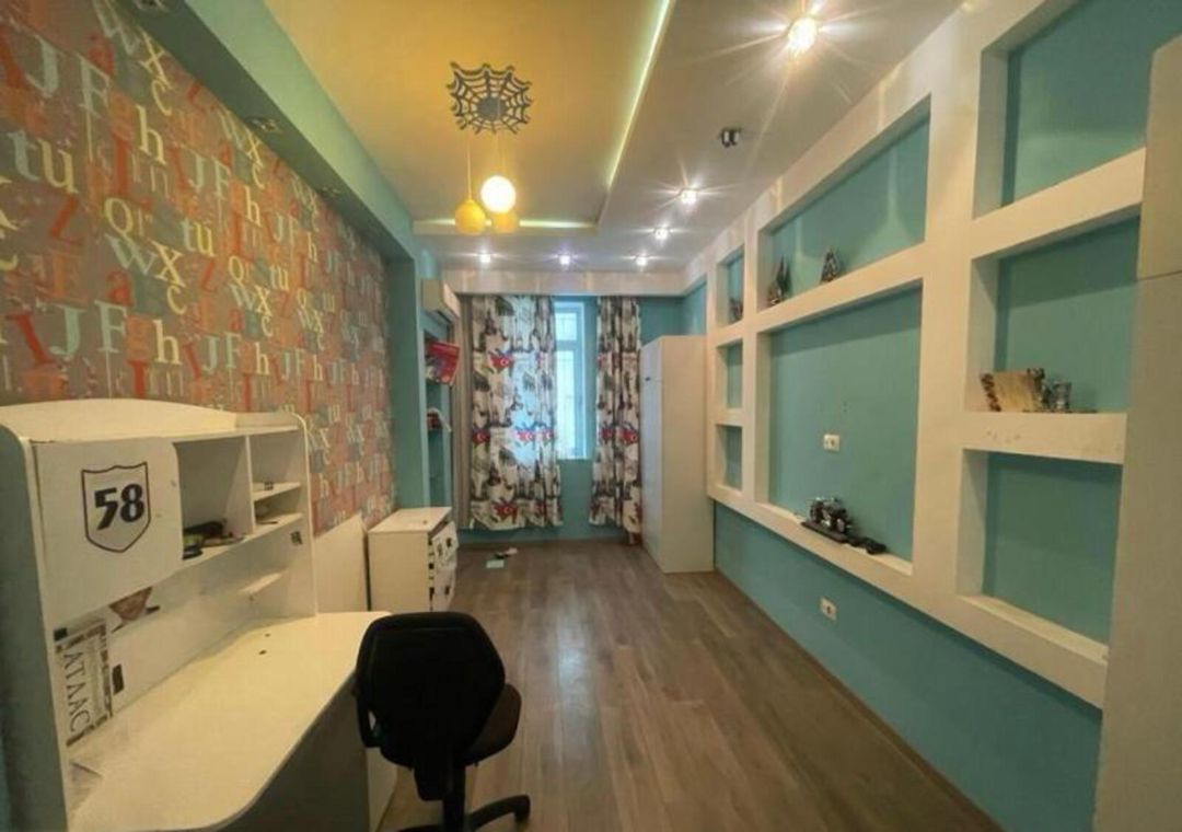 Satılır 4 otaqlı yeni tikili 204 m² — Mənzil, Bakı (9)