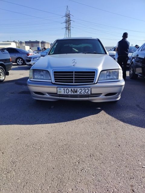 Mercedes C 200, 2.0 L, 1995 il, 654 228 km — Bakı