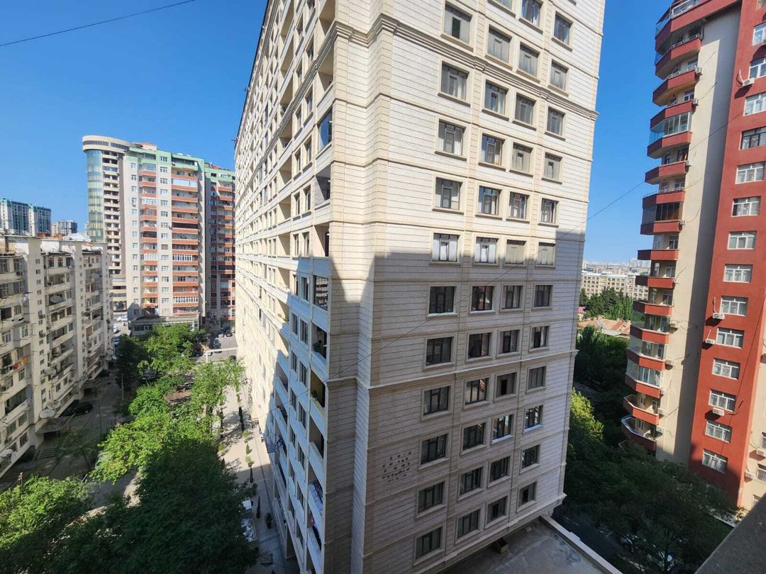 Satılır 3 otaqlı yeni tikili 162 m² — Mənzil, Bakı (2)