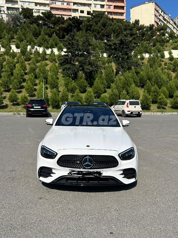 Mercedes E-Class 2.0 L, 2022, 10 000 km — Avtomobillər, Bakı (4)