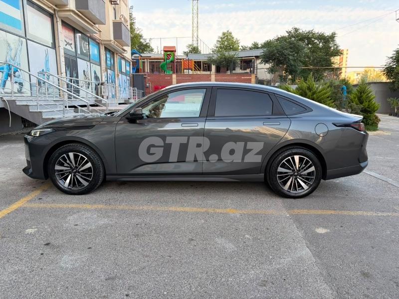 Changan Qiyuan A05 1.5 L, 2024, 54 000 km — Avtomobillər, Bakı (2)