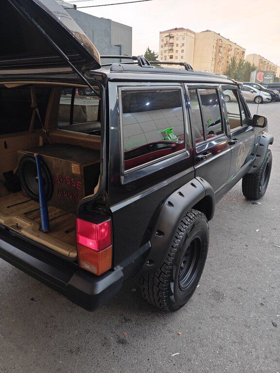 Jeep Grand Cherokee, 4.0 L, 1993 il, 486 826 km 10-XJ-233 — Avtomobillər, Bakı (3)