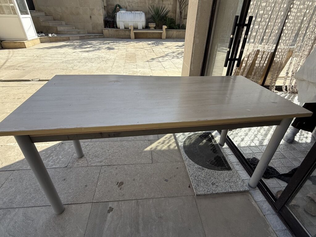 İş masası – ağcaqayın teksturalı taxta üstlük, metal ayaqlar - Forma — Ofis mebeli, Bakı (3)