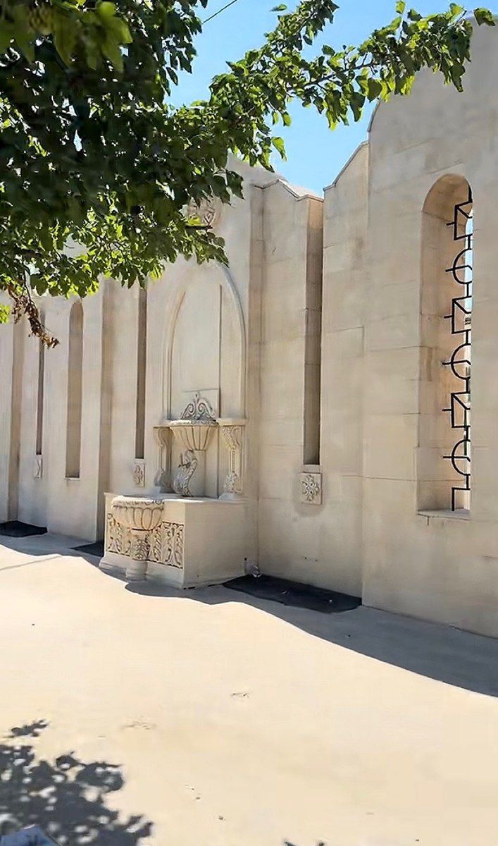 Ağlay daşları — Təmir və inşaat, Bakı (2)