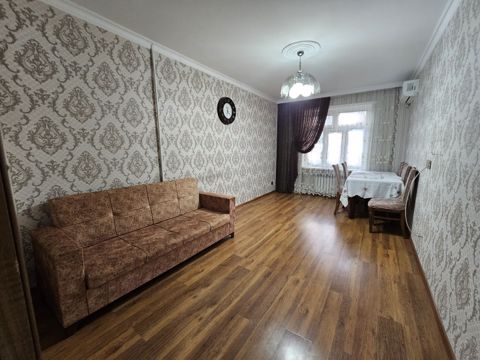 Satılır 3 otaqlı köhnə tikili 60 m² — Bakı