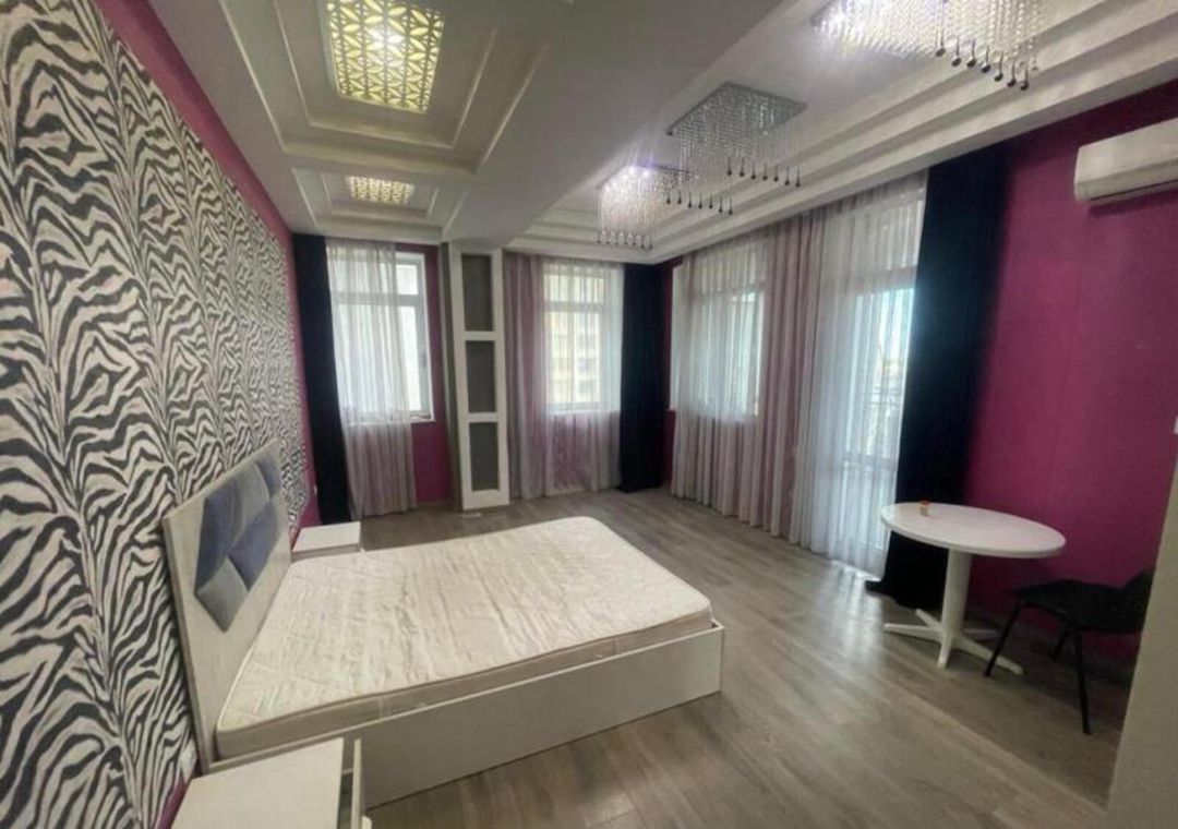 Satılır 4 otaqlı yeni tikili 204 m² — Mənzil, Bakı (7)