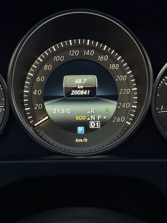 Mercedes E 250, 2.1 L, 2014 il, 200 900 km 99-TT-270 — Avtomobillər, Bakı (10)