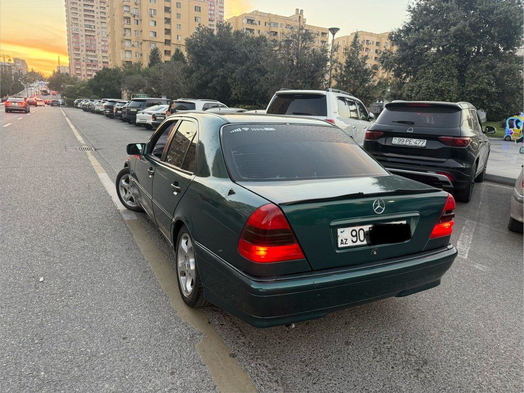 Mercedes C 180, 1.8 L, 1997 il, 320 000 km 77-OK-409 — Avtomobillər, Bakı (4)