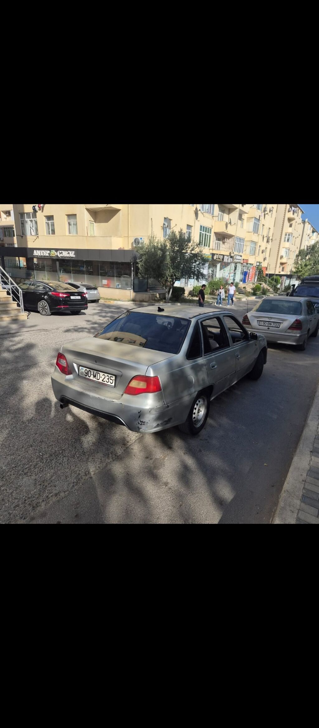 Daewoo Nexia, sedan, gümüşü rəng. - Yanacaq: benzin - Sürətlər qutusu 90-MD-235 — Avtomobillər, Bakı (4)