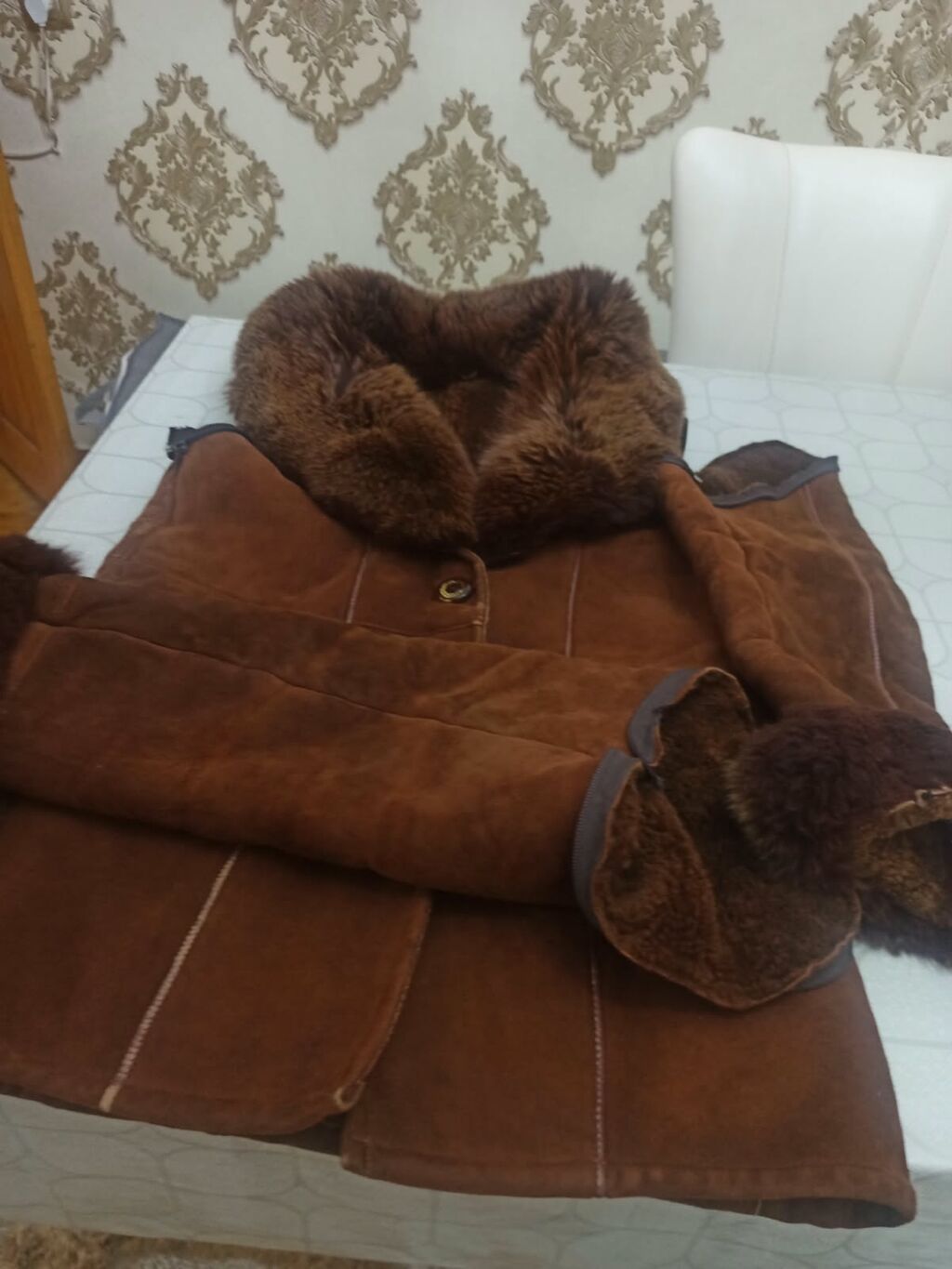 Qadın üçün kürklü gödəkçə - Material: təbii görünüşlü qəhvəyi süet — Palto, Sumqayıt (2)