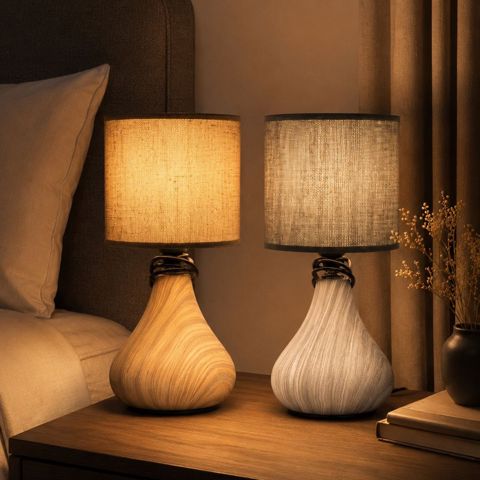 Masaüstü çıraqlar — Lighting