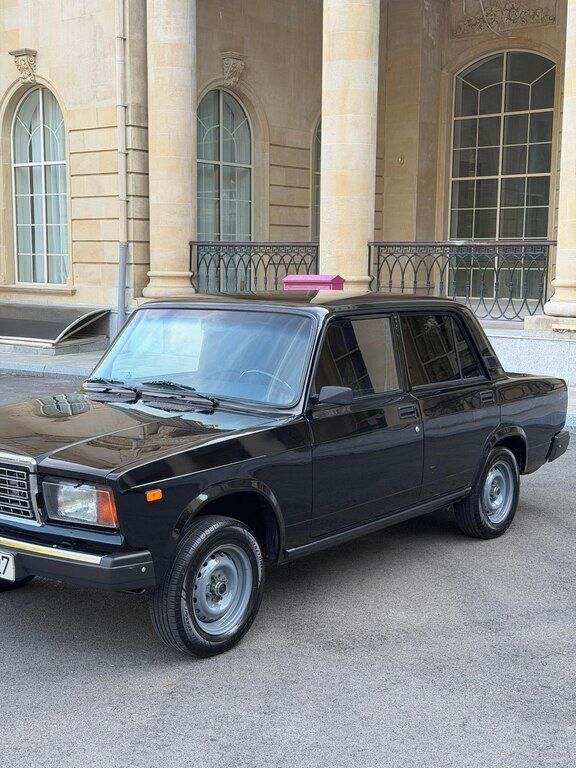 Lada (VAZ) 2107, 1.6 L, 2011 il, 69 000 km 36-BH-627 — Avtomobillər, Qəbələ (9)