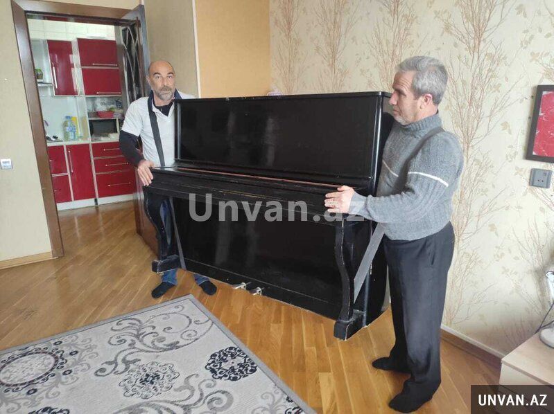 Pianino və röyalların daşınması — Mallar, Bakı (2)