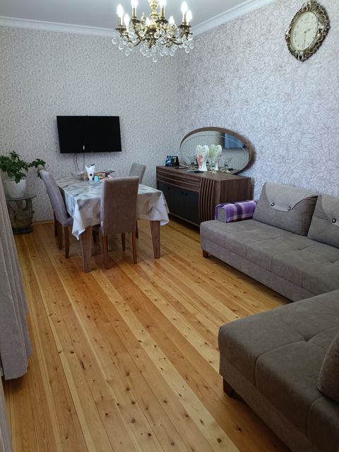 Satılır 3 otaqlı həyət evi/bağ evi 50 m² — Bakı
