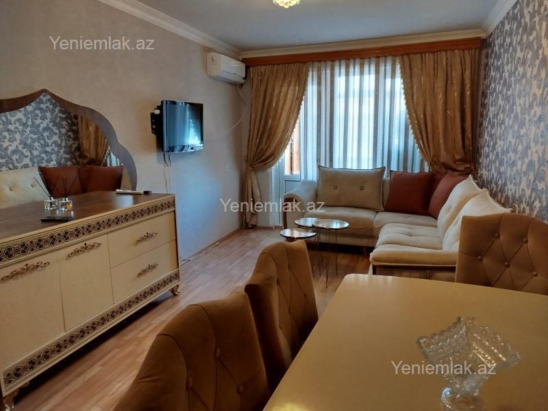 Satılır 2 otaqlı Bina evi menzil (Köhnə tikili), 50 m², 8-ci mikrorayon — Mənzil, Sumqayıt (2)