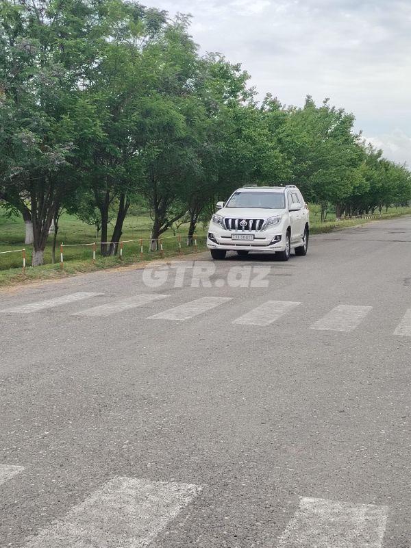 Toyota Land Cruiser Prado 2.7 L, 2014, 30 000 km — Avtomobillər, Yevlax (5)