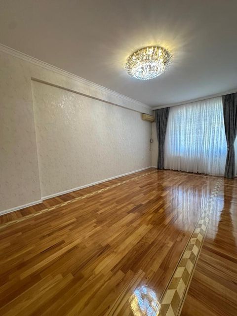 Satılır 2 otaqlı yeni tikili 90 m² — Bakı