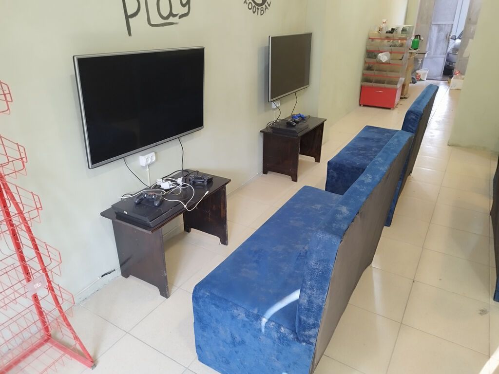 Komplekt oyun küncü satılır. Tərkib: - 3 ədəd PlayStation 4 Fat, 500 — Digər, Gəncə (2)