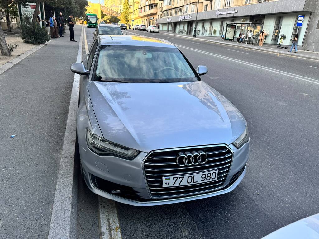 Audi A6, 2.0 L, 2016 il, 215 000 km 77-OL-980 — Avtomobillər, Bakı (6)