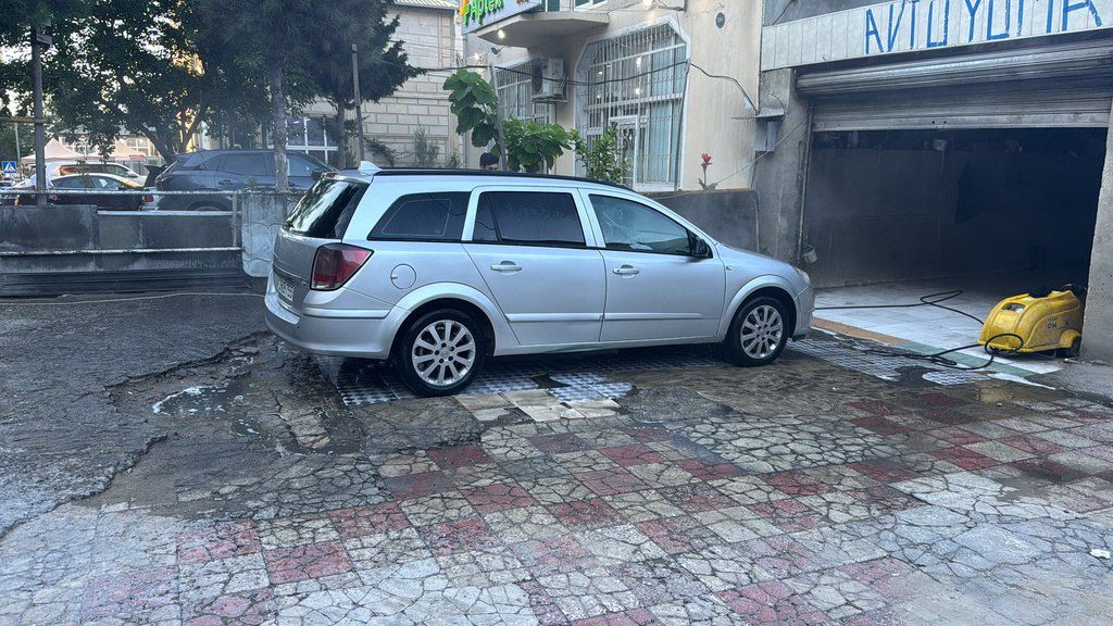 Opel Astra, 1.9 L, 2005 il, 358 648 km 99-KB-755 — Avtomobillər, Bakı (6)
