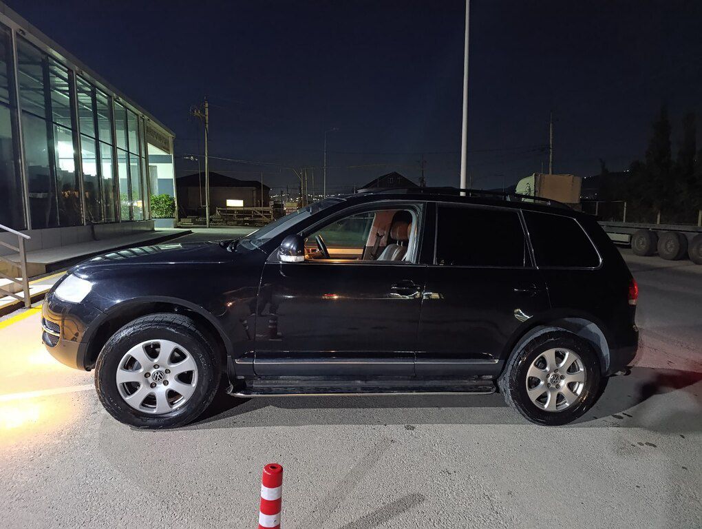 Volkswagen Touareg, 3.0 L, 2005 il, 378 142 km 90-GT-808 — Avtomobillər, Bakı (4)