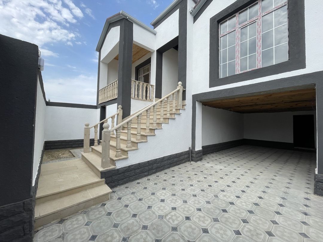 Satılır 3 otaqlı həyət evi/bağ evi 145 m² — Ev, villa, Bakı (2)