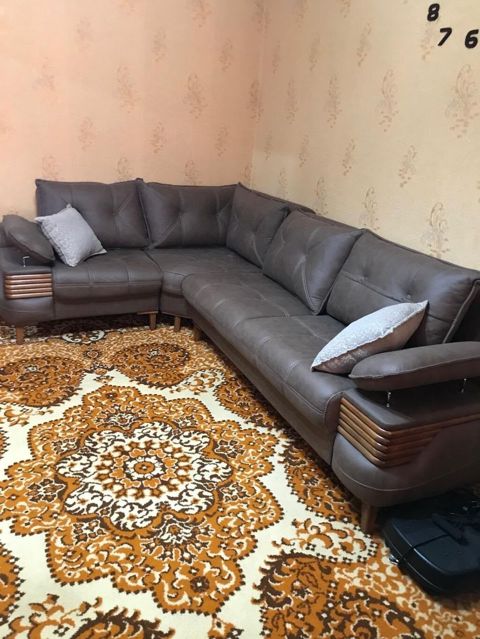 Divan satılır 700₼. Açılır bazası var. Ünvan Sumqayıt.7906.Fatimə99⁵⁰ — Bakı