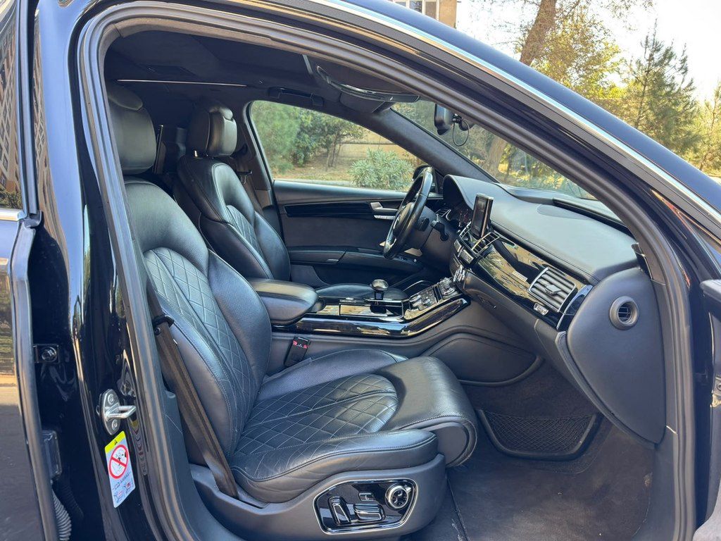 Audi A8, 4.0 L, 2014 il, 206 000 km — Avtomobillər, Bakı (8)