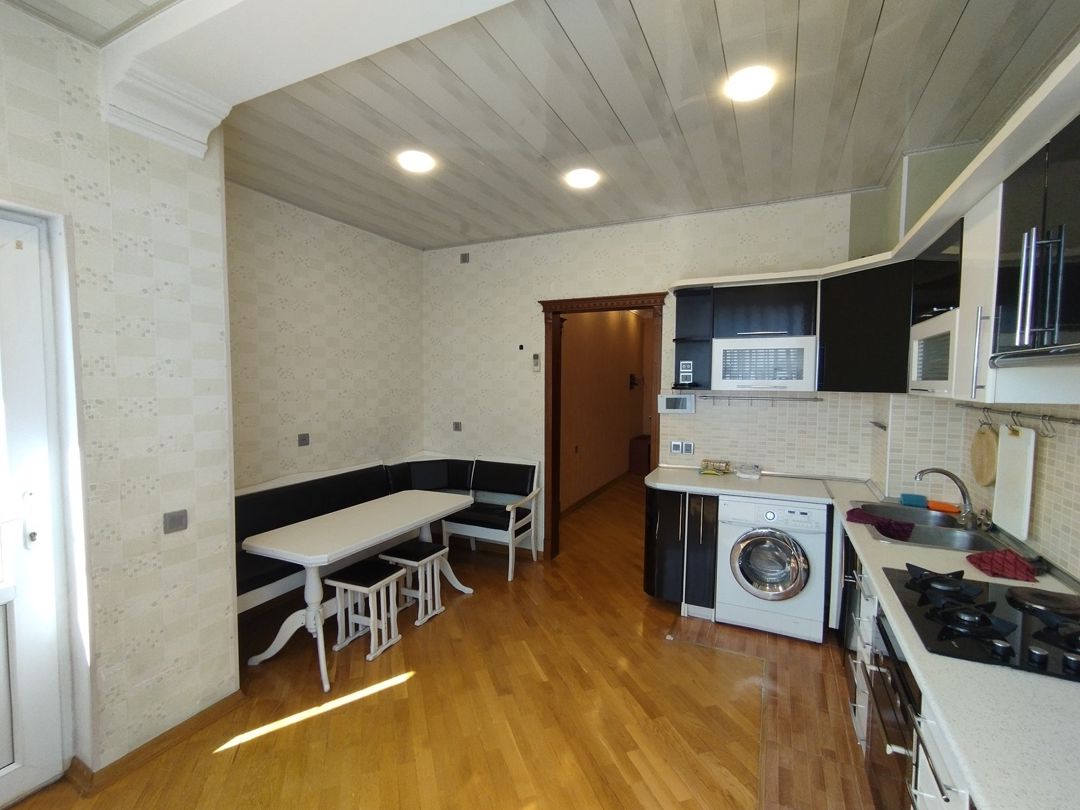 İcarəyə verilir 3 otaqlı yeni tikili 145 m² — Mənzil, Bakı (7)