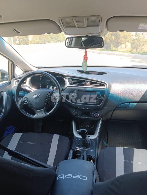 Kia Ceed SW 1.5 L, 2015, 188 760 km — Avtomobillər, Şirvan