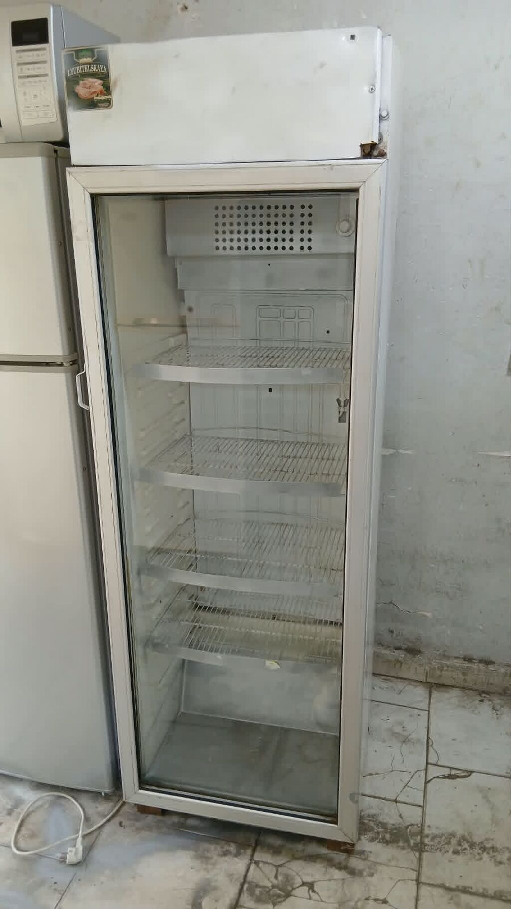 Vitrin soyuducu yaxsi veziyetde isleyir 250 azn baki(catdirilma — Soyuq avadanlığı, Bakı
