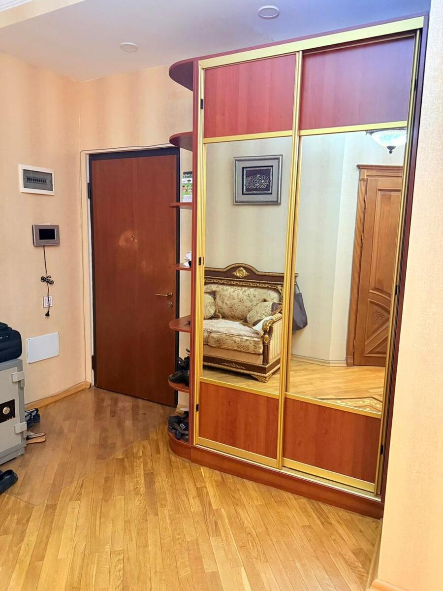 İcarəyə verilir 3 otaqlı yeni tikili 160 m² — Mənzil, Bakı (6)