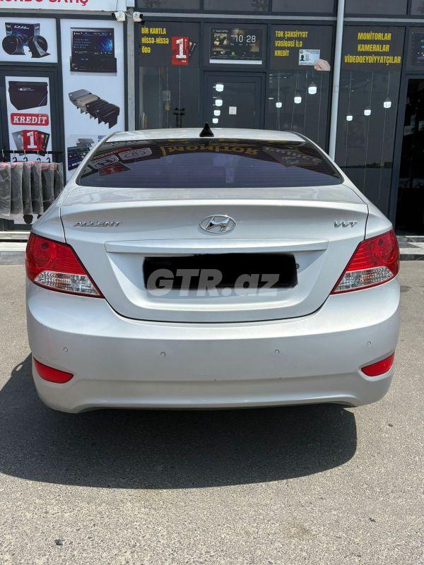 Hyundai Accent 1.6 L, 2012, 200 000 km — Avtomobillər, Bakı (4)