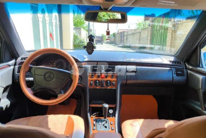 Mercedes E 240 2.4 L, 1997, 390 000 km — Avtomobillər, Bakı (6)