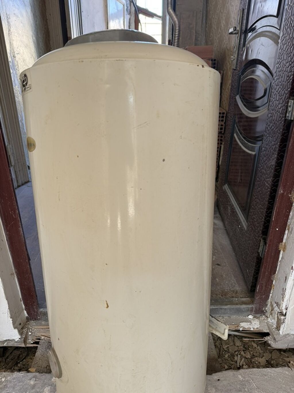 Aqua Hot elektrik su qızdırıcısı (boiler) - Silindrik gövdə, şaquli — Su qızdırıcılar, Xırdalan (5)